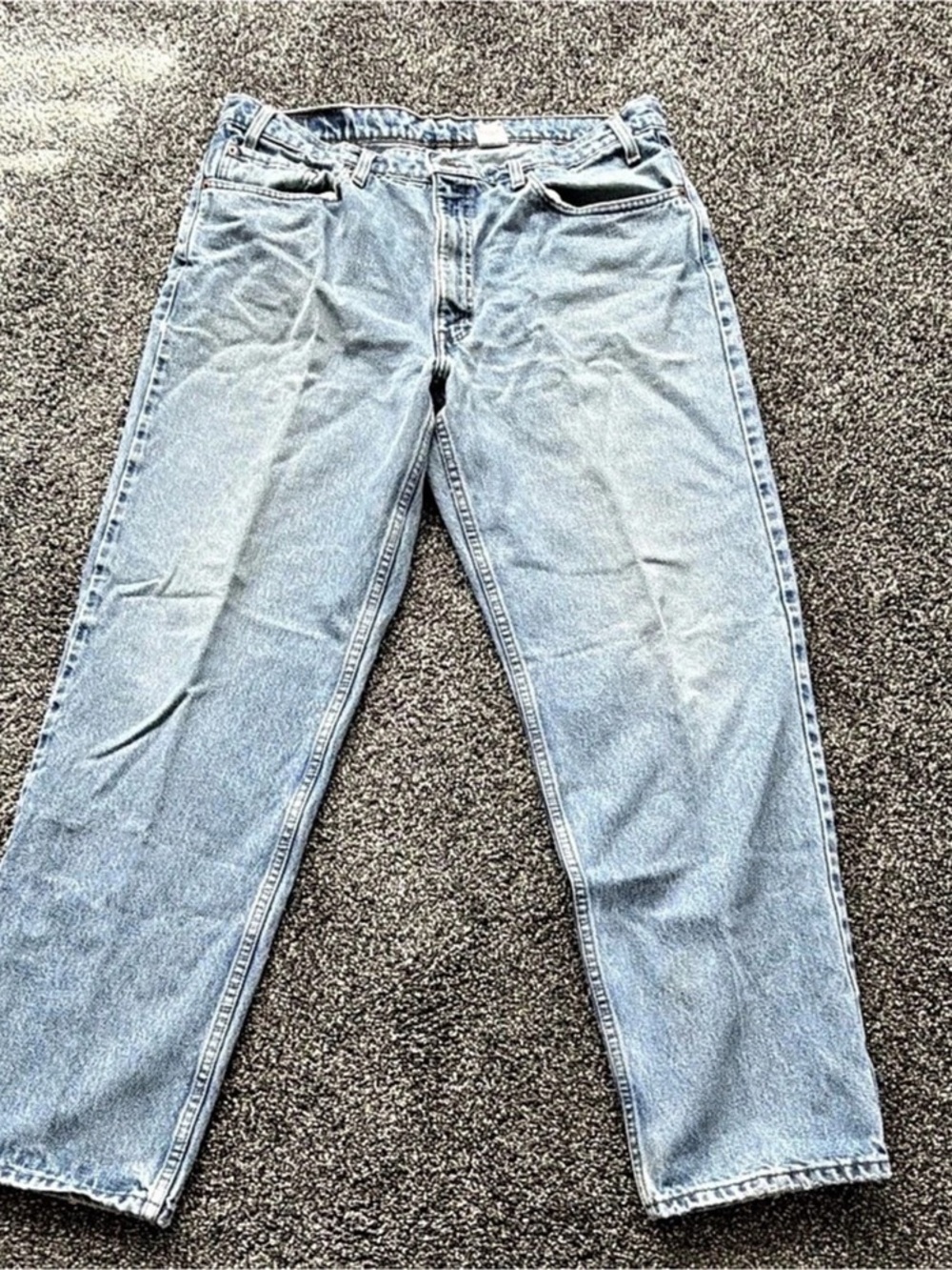 Vintage Levi's 550 in Blue Waist 38